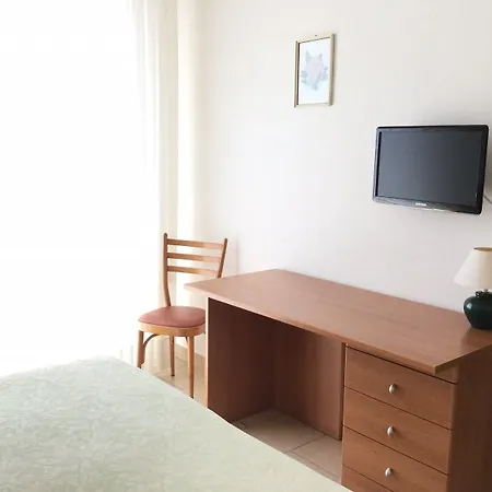 Europa Hotel 2*