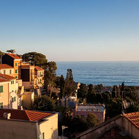 Europa 2* Finale Ligure