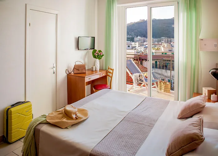 Europa Hotel 2*
